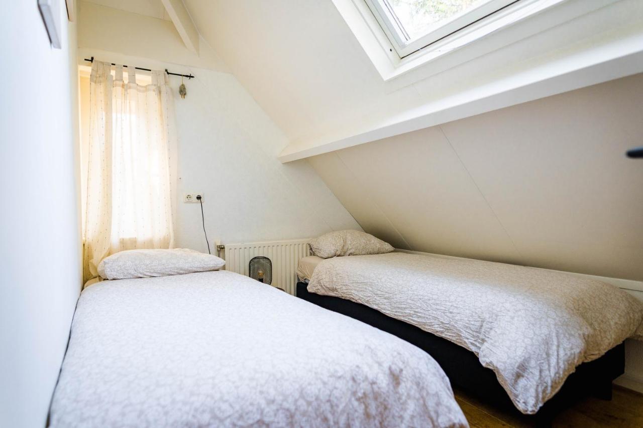 Luxe Vakantiehuis In Het Bos Met Jacuzzi En Sauna Lunteren Esterno foto