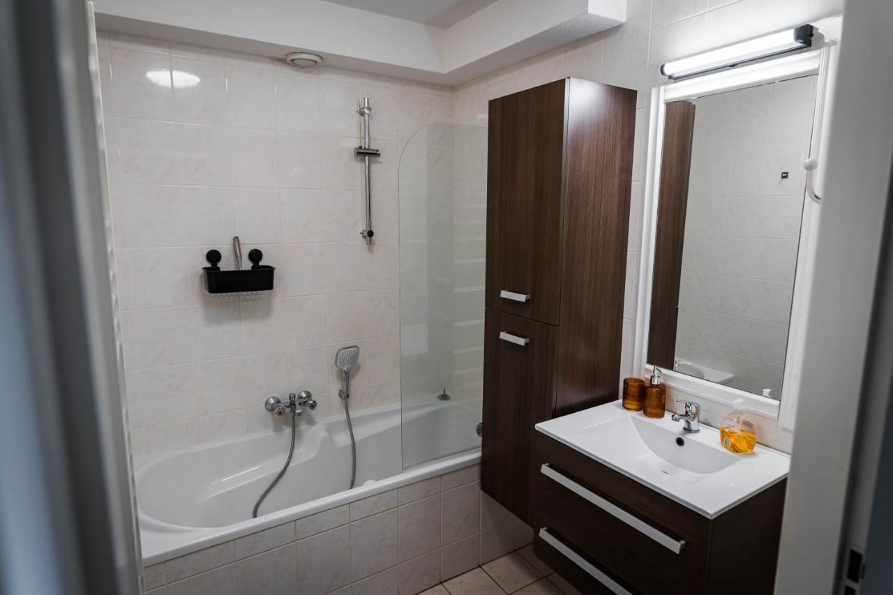 Luxe Vakantiehuis In Het Bos Met Jacuzzi En Sauna Lunteren Esterno foto