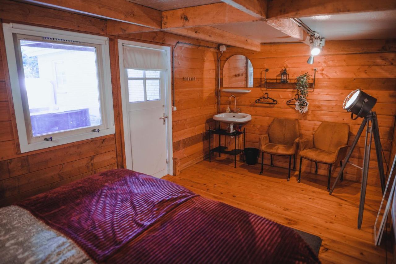 Luxe Vakantiehuis In Het Bos Met Jacuzzi En Sauna Lunteren Esterno foto